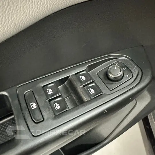 TAOS Comfortline 1.4 250 TSI Flex Aut.