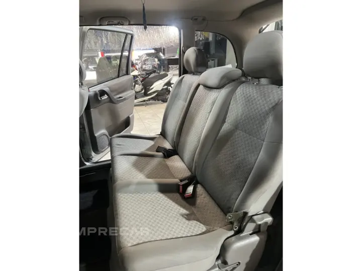 ZAFIRA 2.0 MPFI EXPRESSION 8V FLEX 4P AUTOMÁTICO