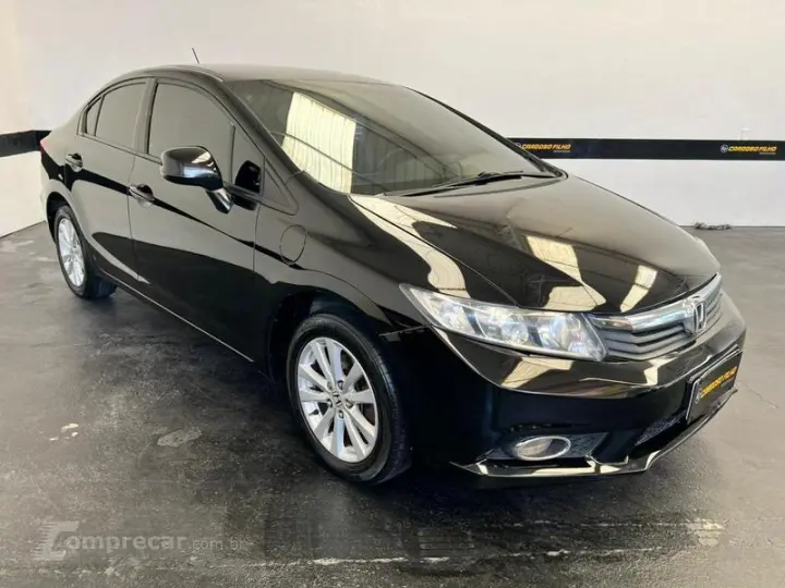 CIVIC SEDAN LXS 1.8/1.8 FLEX 16V AUT 4P