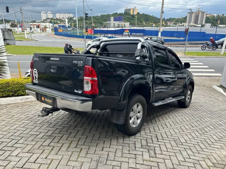 Hilux CD SR 4x2 2.7 16V Flex Aut.
