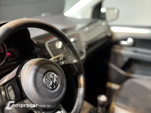 CROSS UP - 1.0 TSI 12V 4P MANUAL