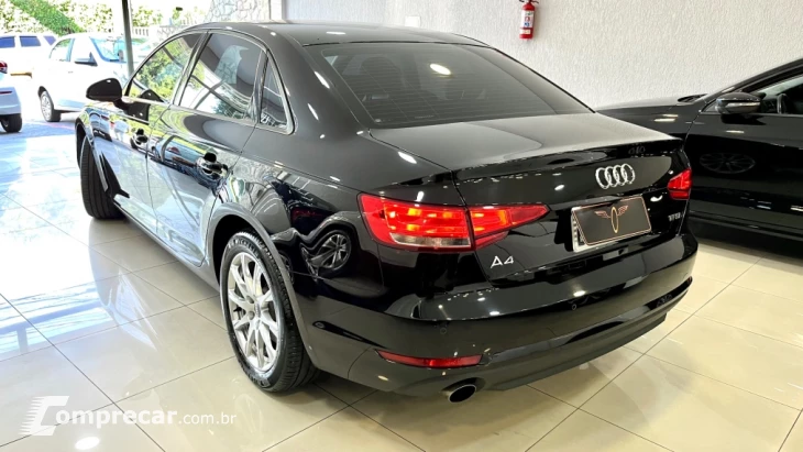 Audi - A4 2.0 TFSI Attraction S Tronic