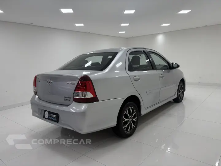 ETIOS 1.5 Platinum Sedan 16V