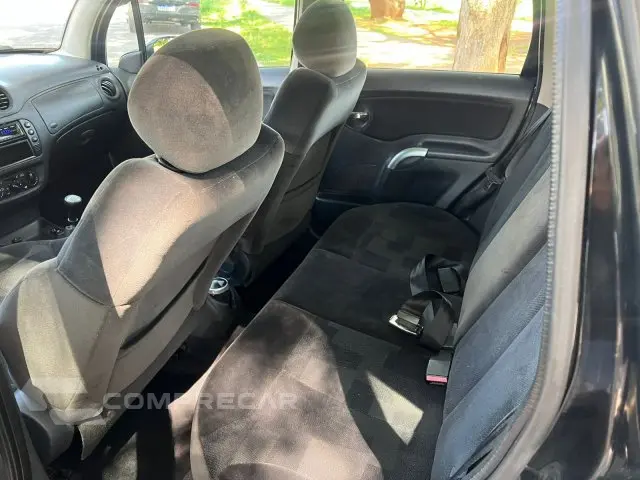 C3 - 1.4 I EXCLUSIVE 8V 4P MANUAL