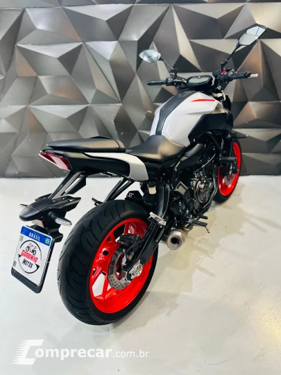 mt07 abs
