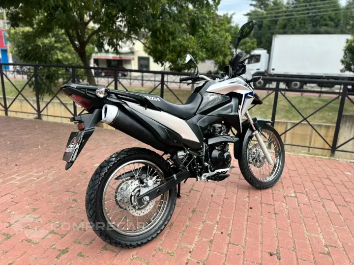 XRE 190