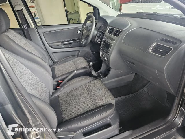 FOX - 1.6 MI PRIME 8V 4P MANUAL