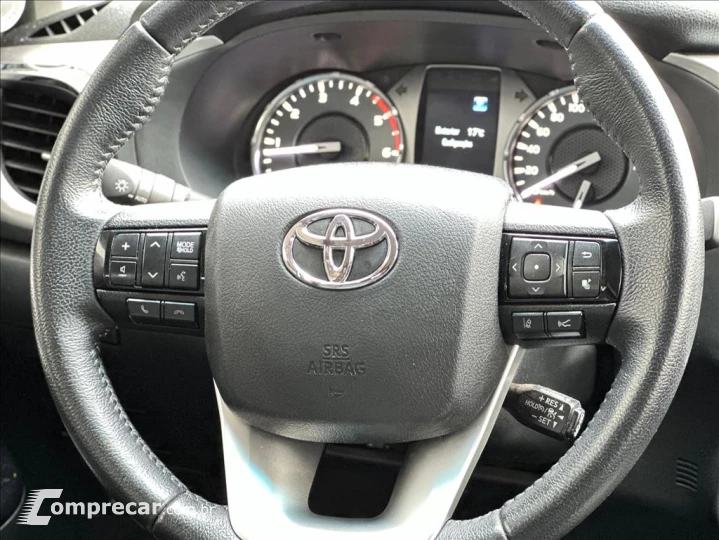 HILUX 2.8 D-4D TURBO DIESEL CD SRX PLUS 4X4 AUTOM