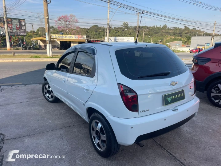 CELTA 1.0 MPFI LT 8V