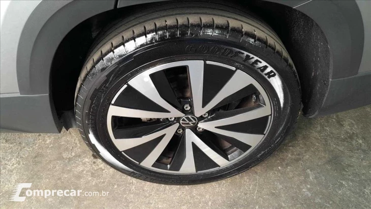 TAOS 1.4 250 TSI TOTAL FLEX HIGHLINE AUTOMÁTICO