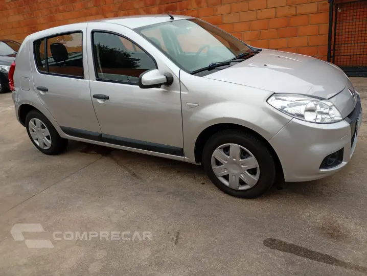 Sandero 1.6
