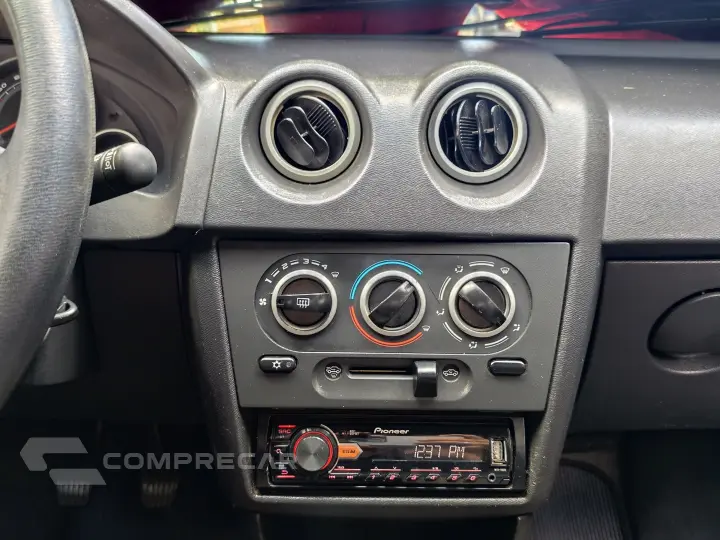 PRISMA 1.4 MPFI MAXX 8V FLEX 4P MANUAL