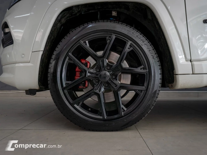 COMPASS COMPASS Black Hurricane 2.0 4x4 TB Aut.