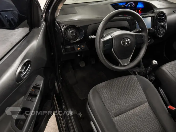 ETIOS 1.5 X SEDAN 16V FLEX 4P MANUAL