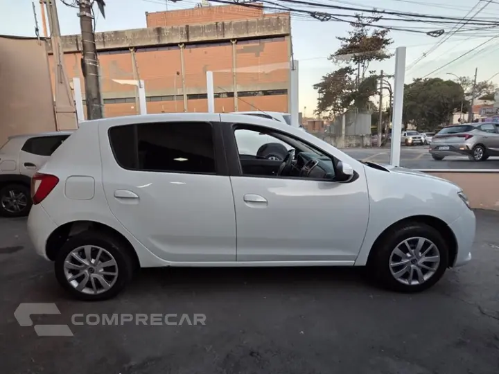 SANDERO