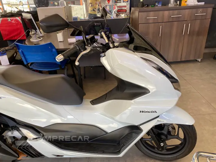 PCX 160 DLX ABS