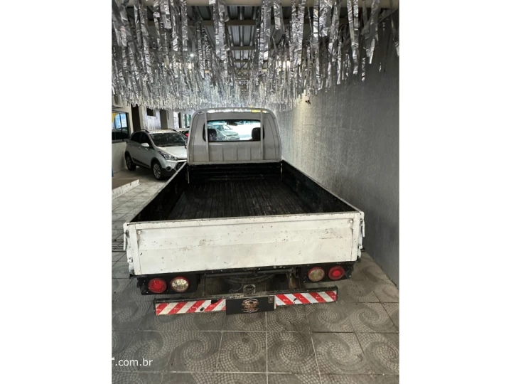 BONGO 2.5 K-2500 4X2 CS TURBO DIESEL 2P MANUAL