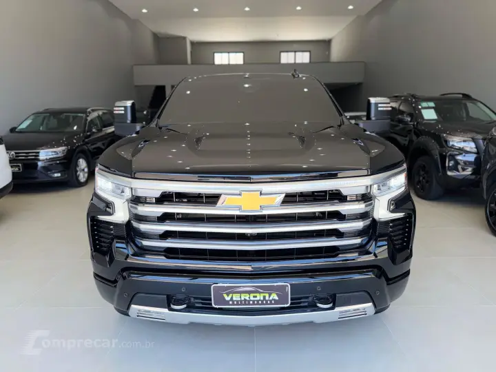 SILVERADO 5.3 V8 1500 High Country 4X4