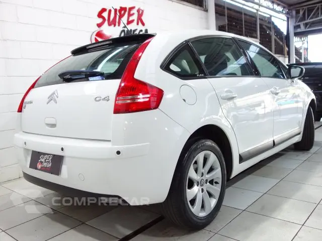 C4 - 2.0 EXCLUSIVE 16V 4P MANUAL