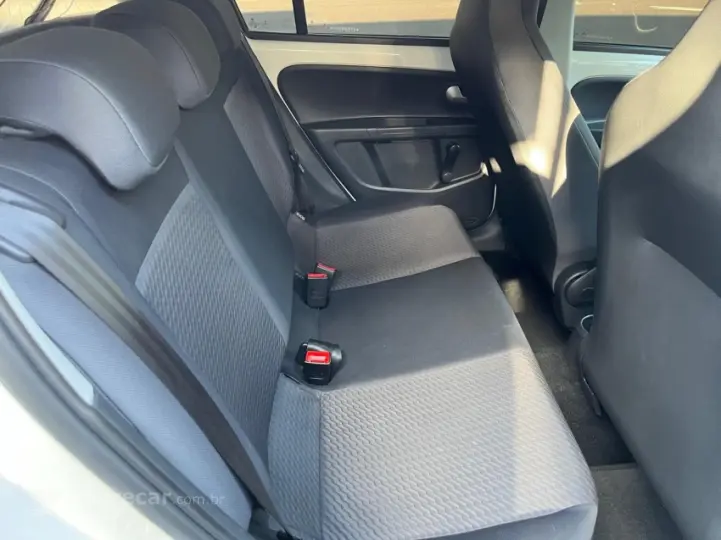 UP 1.0 TSI Move UP 12V