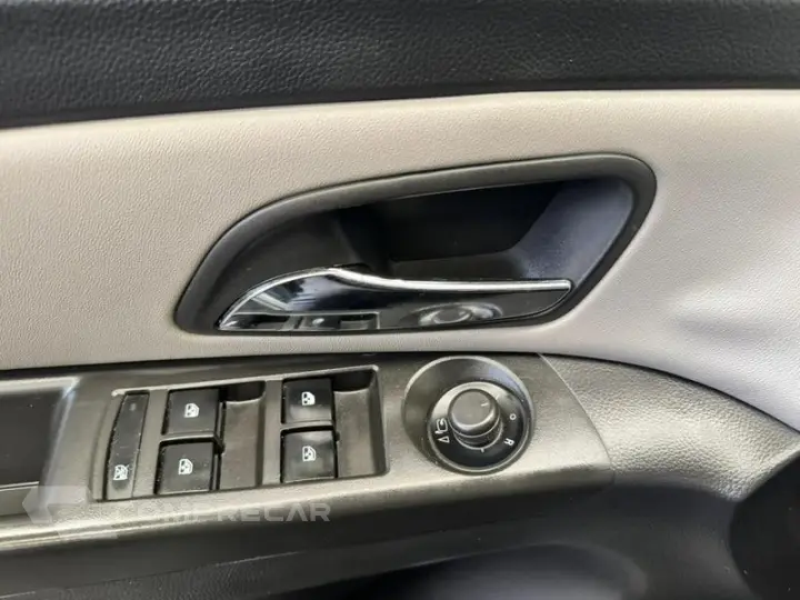 CHEV CRUZE LTZ NB AT