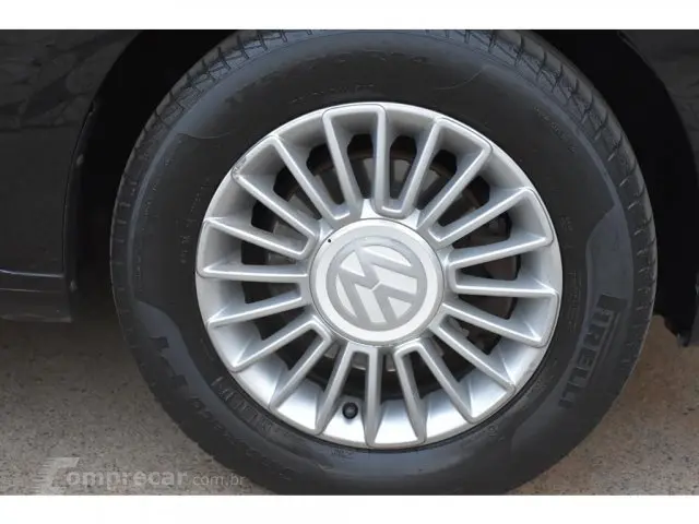 UP - 1.0 TSI MOVE UP 12V 4P MANUAL