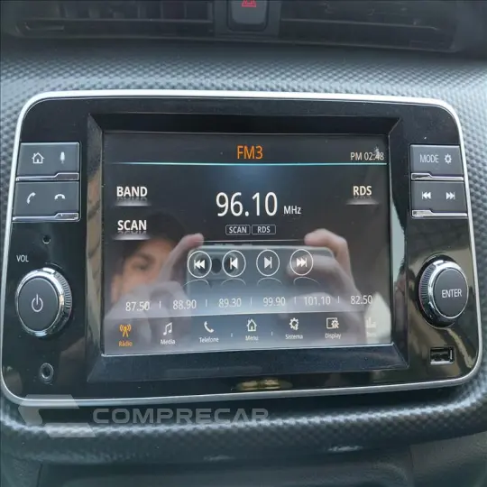 KICKS PLAY 1.6 16V FLEXSTART SENSE XTRONIC