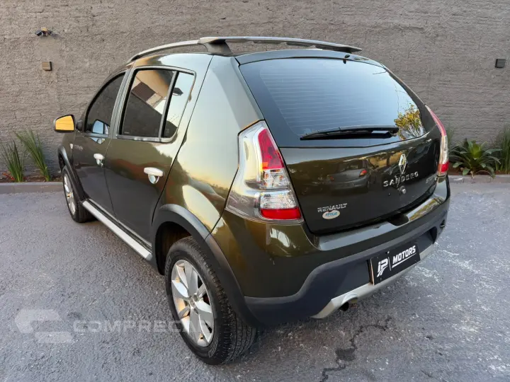 SANDERO 1.6 16V SCE Stepway