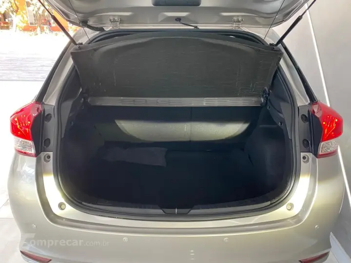 YARIS XL Plus Tech 1.3 Flex 16V Aut.