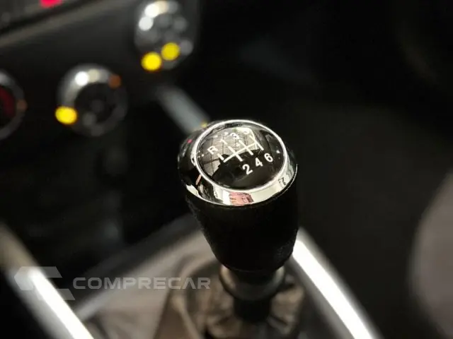 ONIX - 1.4 MPFI LT 8V 4P MANUAL