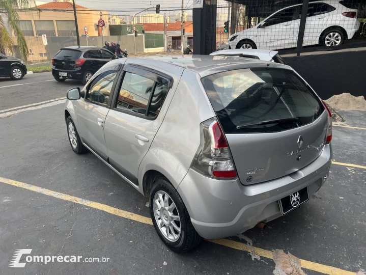 SANDERO Privilège Hi-Flex 1.6 16V 5p Aut