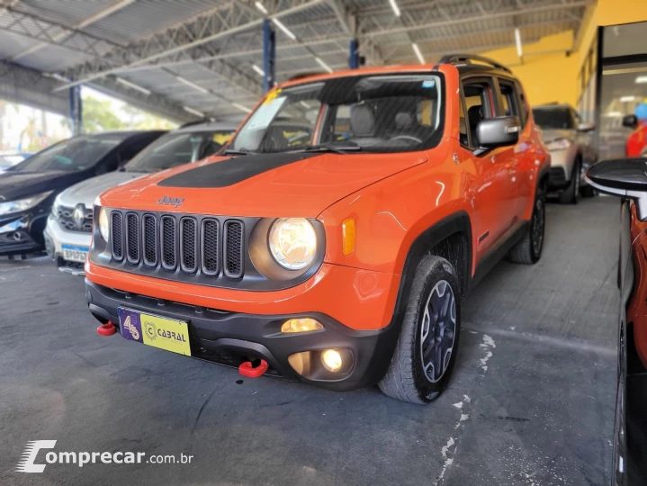 RENEGADE 2.0 16V Turbo Trailhawk 4X4