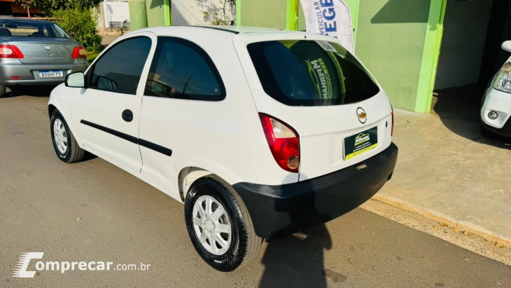 CELTA 1.0 MPFI Life 8V