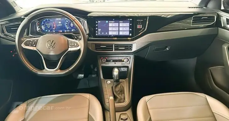 NIVUS HIGHLINE 1.0 200 TSI FLEX AUT.