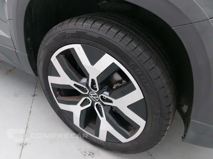 TAOS 1.4 250 TSI TOTAL FLEX HIGHLINE AUTOMÁTICO