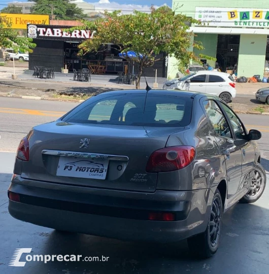 207 Sedan Passion XR 1.4 8V 4p