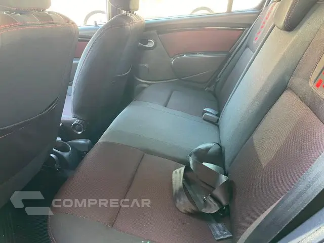 SANDERO - 1.6 STEPWAY 8V 4P MANUAL