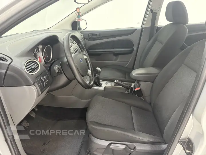 FOCUS 1.6 SE Sedan 16V