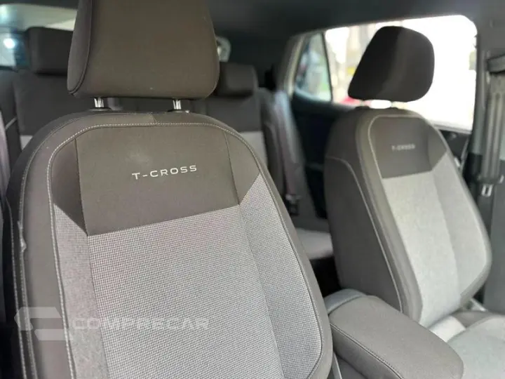 T CROSS TSI