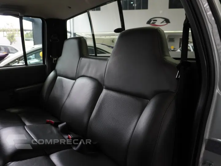 S10 2.4 MPFI EXECUTIVE 4X2 CD 8V FLEX 4P MANUAL
