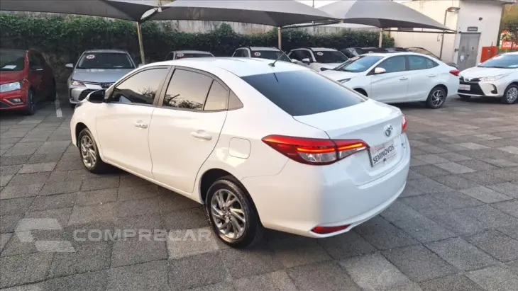 YARIS 1.5 16V FLEX SEDAN XS MULTIDRIVE