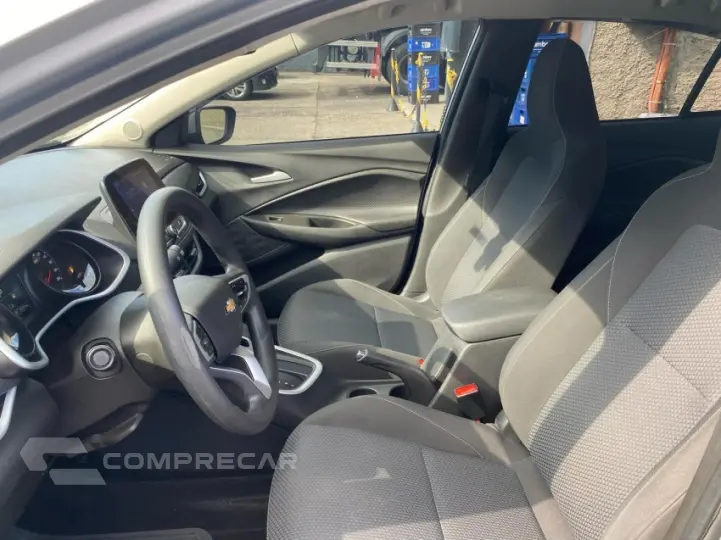 ONIX 1.0 Turbo Plus LT