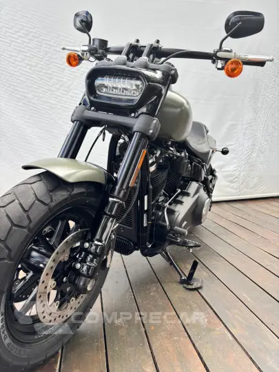 HARLEY-DAVIDSON SOFTAIL FAT BOB 114