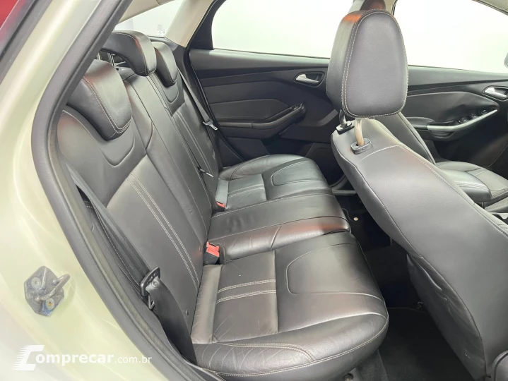 Focus Sedan 2.0 16V/2.0 16V Flex 4p Aut.