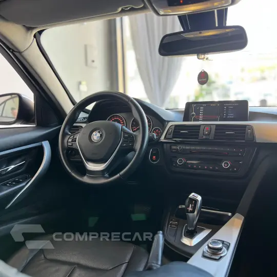 328I 2.0 Modern Sedan 16V