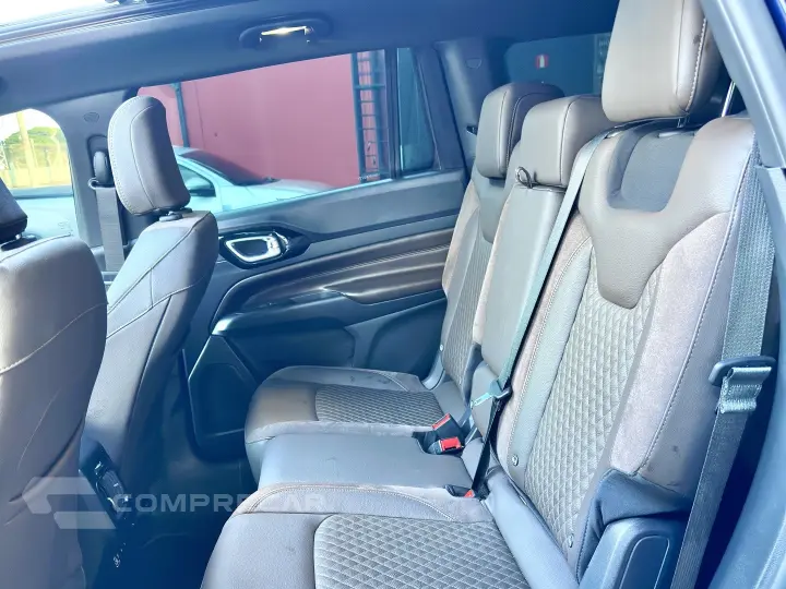 COMMANDER 1.3 T270 TURBO FLEX OVERLAND AT6