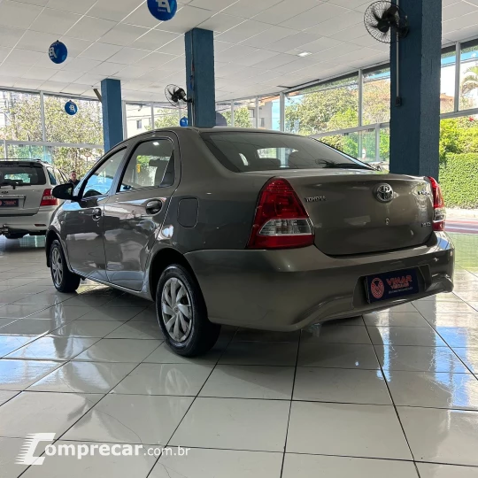 ETIOS 1.5 Platinum Sedan 16V