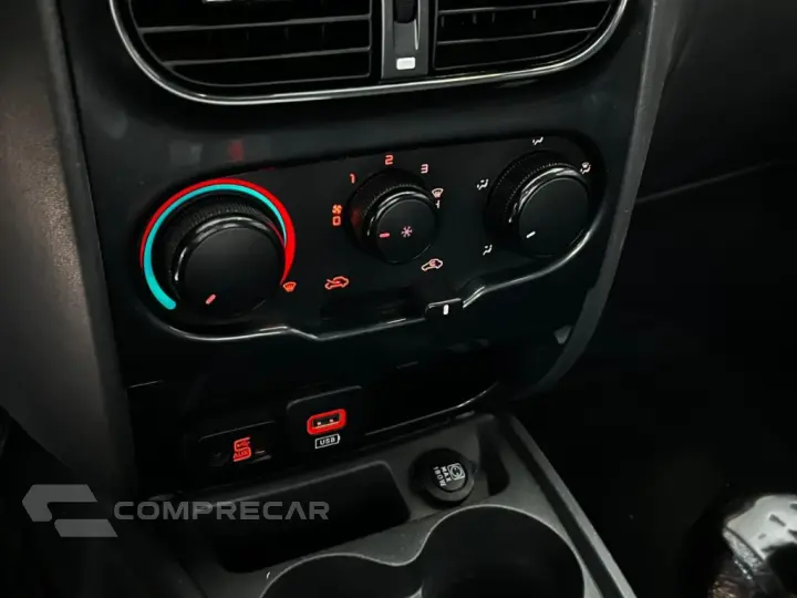 Strada Freedom 1.4 Flex 8V CS