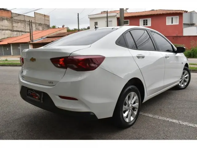 ONIX - 1.0 TURBO PLUS LTZ AUTOMÁTICO