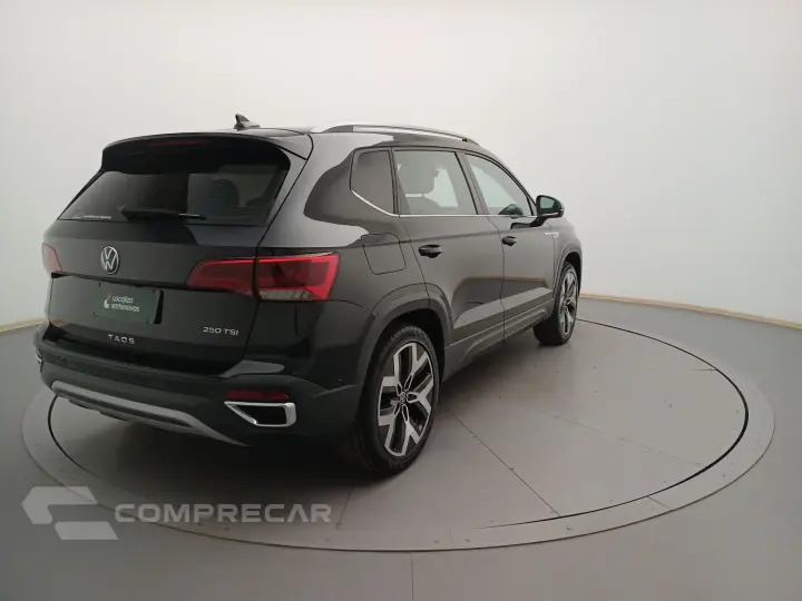 TAOS 1.4 250 TSI TOTAL FLEX HIGHLINE AUTOMÁTICO